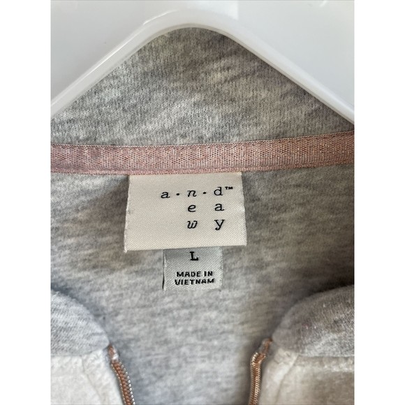 A New Day Jacket Womens Large Fleece White Gray Full Zip Closure Rose Gold Zip - Picture 4 of 9